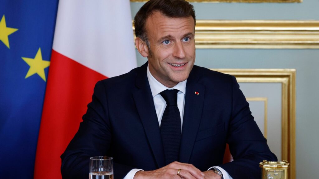 Emmanuel Macron odpowiada po rozmowach z przedstawicielami Trumpa: "To jest powszechnie pożądane"