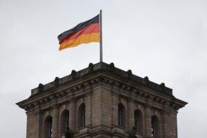 Niemcy wzywają do złagodzenia napięć: USA i Unia Europejska powinny wspólnie dążyć do rozwiązania konfliktu celnego