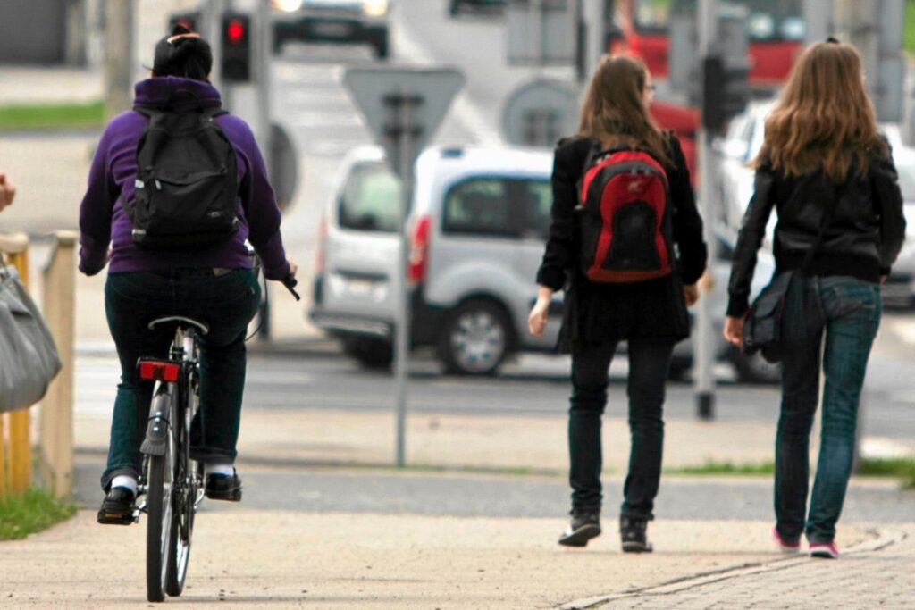 Letnie ubrania już niepotrzebne – pierwszy dzień jesieni zaskoczy chłodem