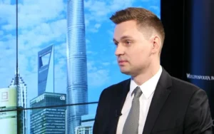 Stabilność złotego utrzymuje się na względnie stałym poziomie