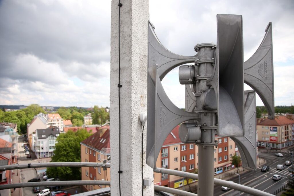 Syreny uruchomione w Małopolsce – Alert RBC przekazuje zalecenia dla mieszkańców