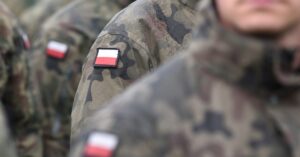 Otrzymałeś kartę mobilizacyjną? Wyjaśniamy, czym jest ten dokument, do czego służy i czy można go unieważnić