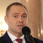 Karol Nawrocki odwiedza pana Jerzego w Domu Pomocy Społecznej